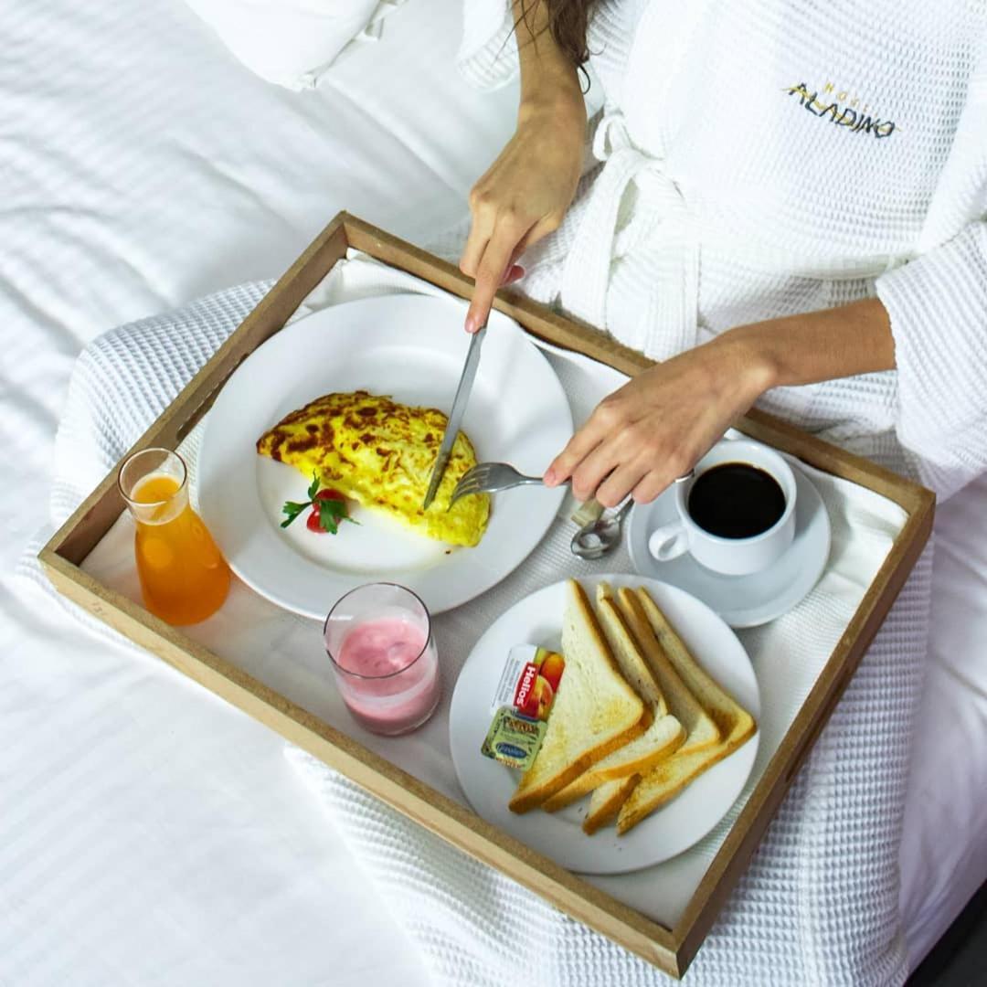 Hotel Aladino Санто-Доминго Экстерьер фото